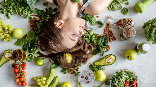 6 alimentos que fazem bem para a pele e como inseri-los na dieta
